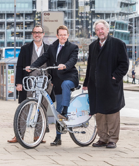 Julian Scriven of nextbike UK LTD, left, Mayor of the West Midlands Andy Street and Cllr Roger Lawrence. Julian Scriven of nextbike UK LTD, left, Mayor of the West Midlands Andy Street and Cllr Roger Lawrence.